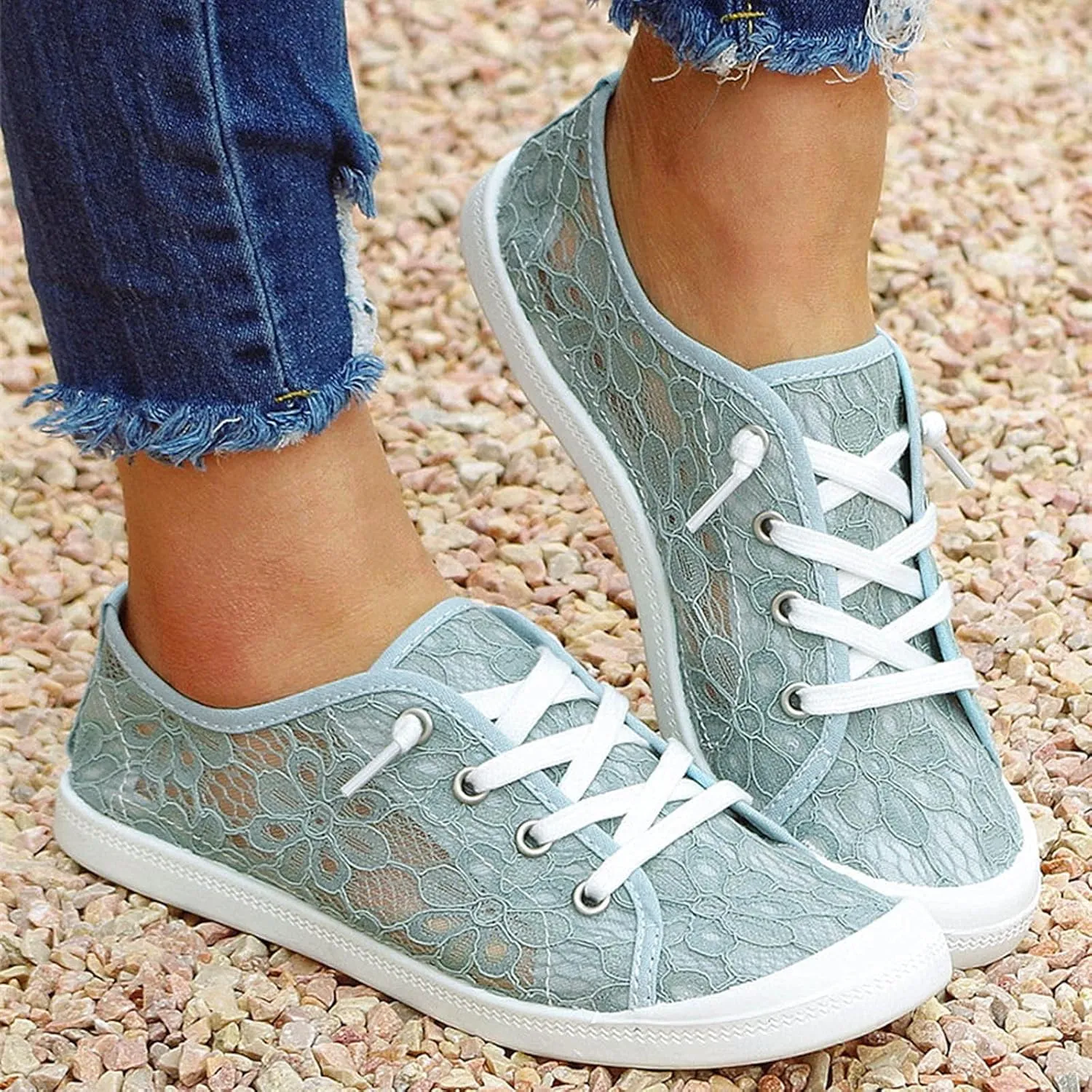 BORAMAX Women's Canvas Sneakers Low Cut Canvas Shoes Lace Up Fashion Tennis Shoes Breathable Flats Bride Lace Sneakers