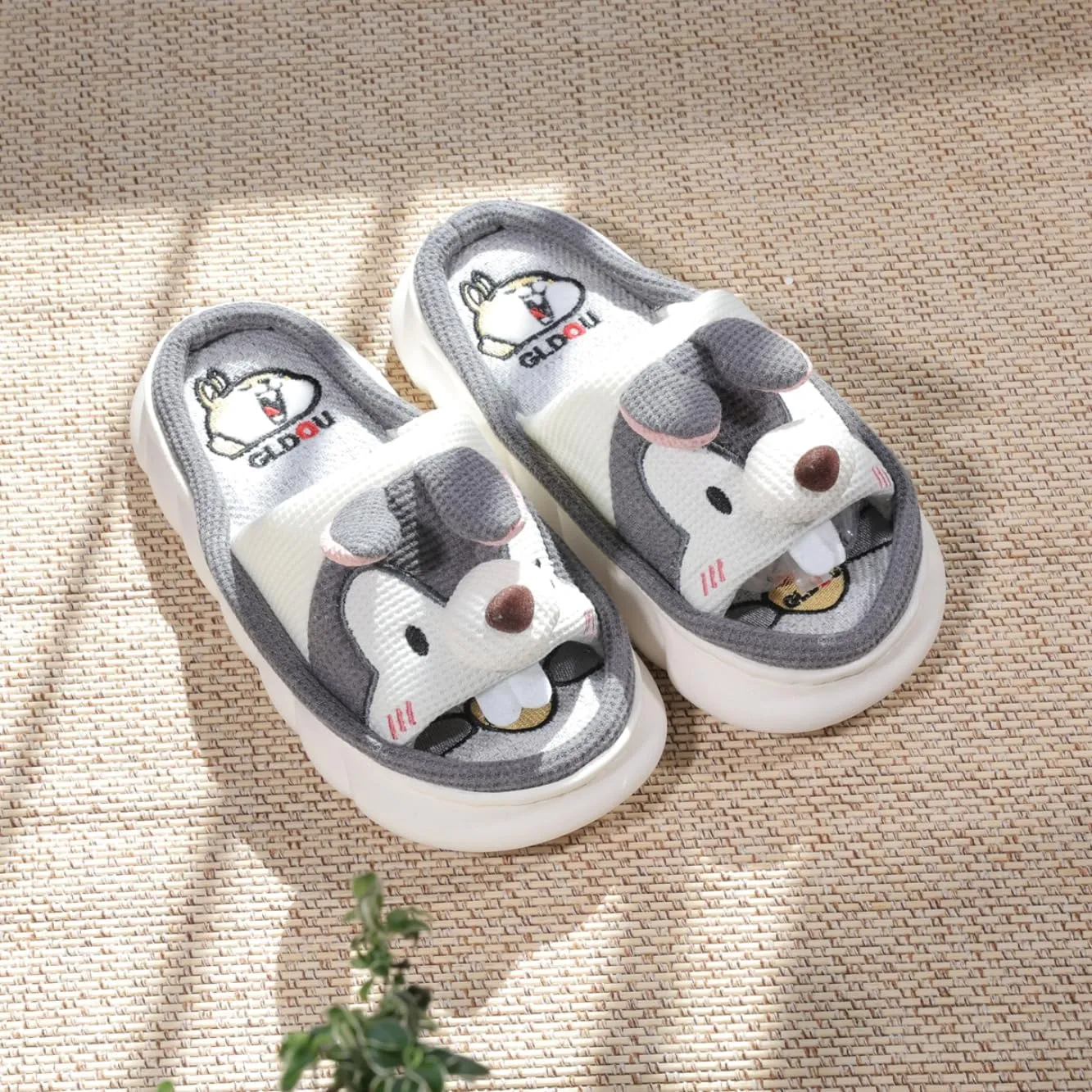 DCLTD Womens & Men's Shark Slides - Super Soft Cloud Slippers