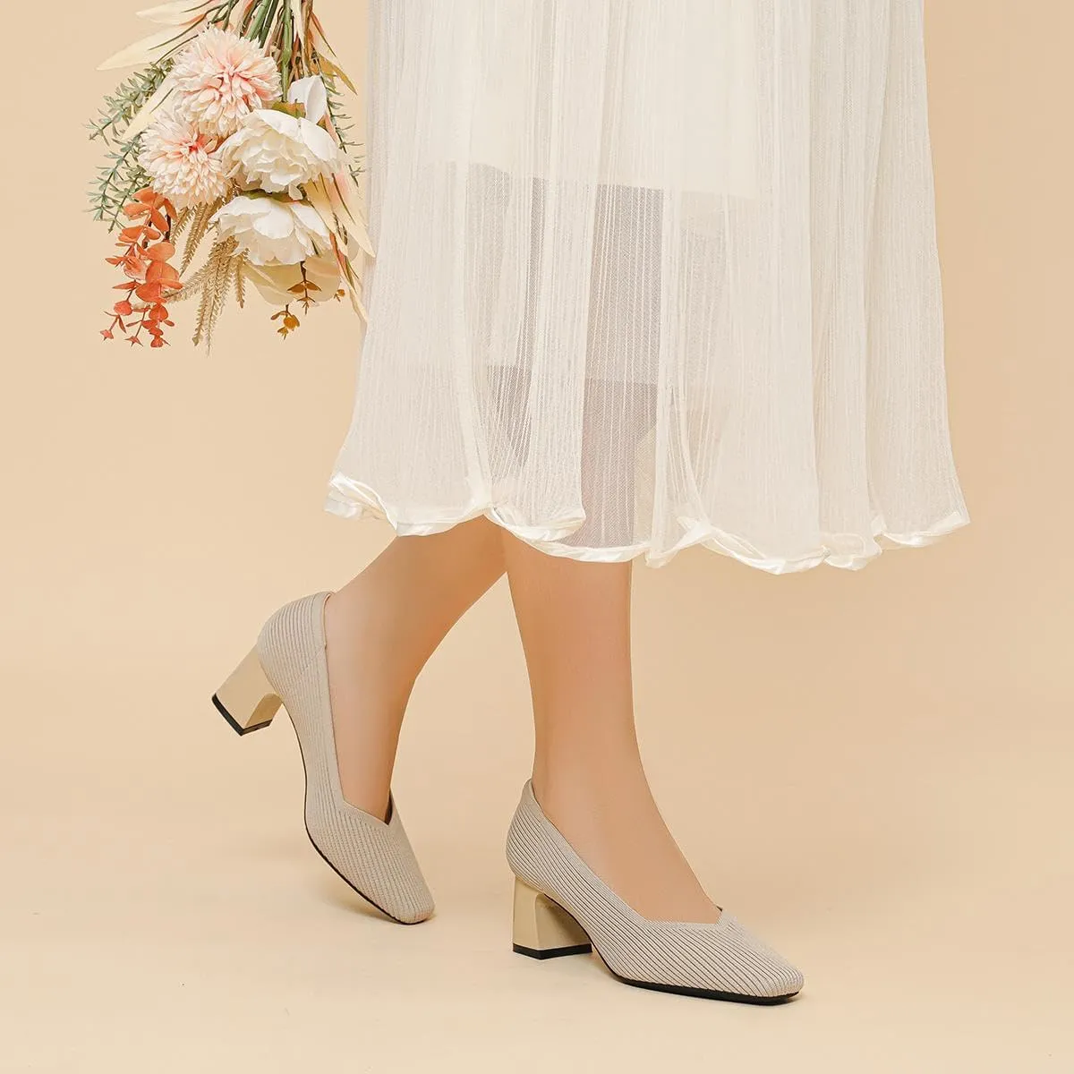 heelchic Women's Pumps, Closed Square Toe Chunky Heels for Women, Low Block Heels Work Pumps Shoes, Casual Daily Pumps for Women