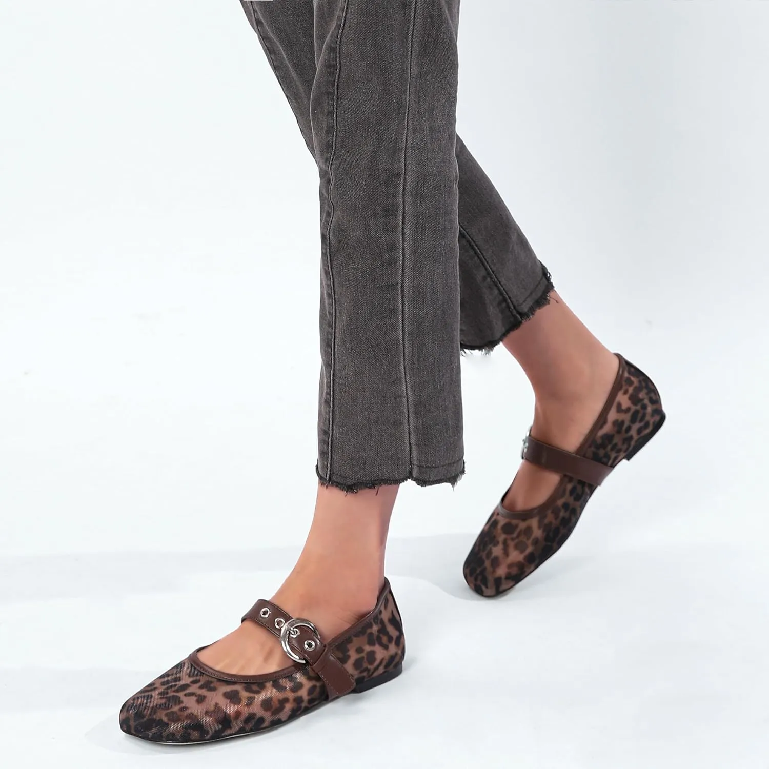 Leopard Mesh Ballet Flats for Women Animal Print Round Toe Mary Jane Flats Silver Buckle Comfortable Ballerina Shoes